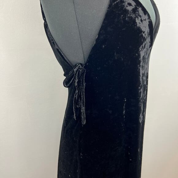 TOBI Black Valari Crushed Velvet Side Tie Strappy Plunge Backless Mini Dress M - Picture 3 of 9